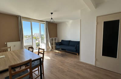 T3 MEUBLÉ AVEC BALCON   SECTEUR LABUSSIÈRE — photo du bien