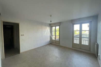 Appartement 2 pièces 523 €