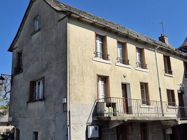 Maisons de village, garage, FLORENTIN LA CAPELLE — photo 1