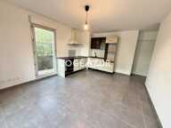 VENTE APPARTEMENT REZ DE JARDIN ANTIBES - COMBES - 2 CHAMBRES — photo 3
