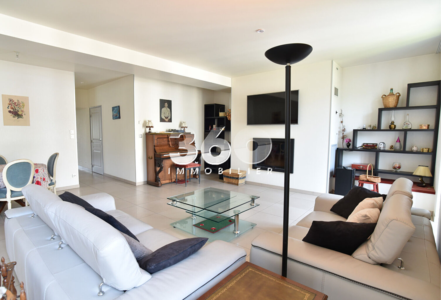 AIX-LES-BAINS Appartement T3 de 202 m² avec potentiel exceptionnel — photo 1