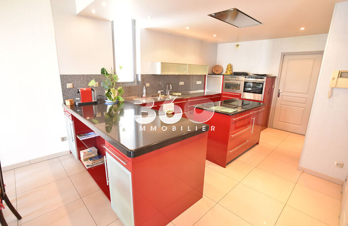 AIX-LES-BAINS Appartement T3 de 202 m² avec potentiel exceptionnel — photo 2