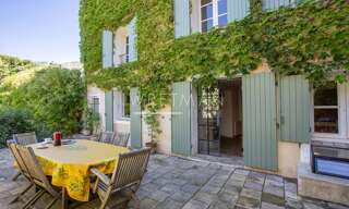 Maison 10 Pièces 440 m² à vendre à Varages (83670)