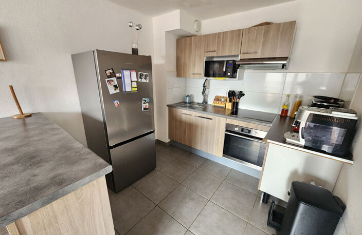 Appartement 31200 Toulouse  T3 lumineux avec terrasse - parking, AU CALME 62m² — photo 5