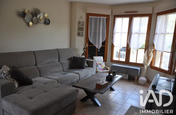 Vente Maison/villa 7 pièces — photo 2