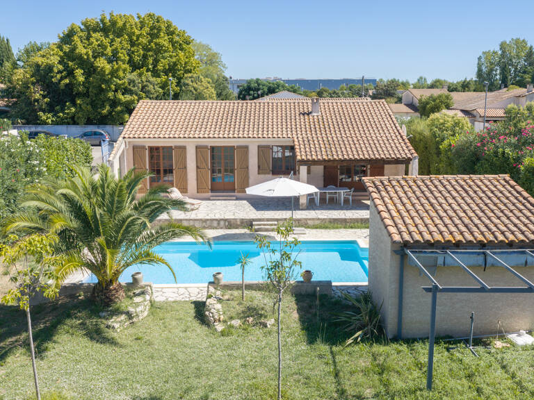 LUNEL NORD   VILLA DE PLAIN-PIED, PISCINE & 1 048 M2 DE TERR — photo 1
