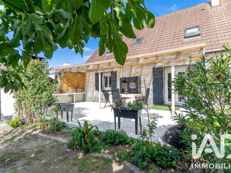 Vente Maison/villa 10 pièces — photo 1