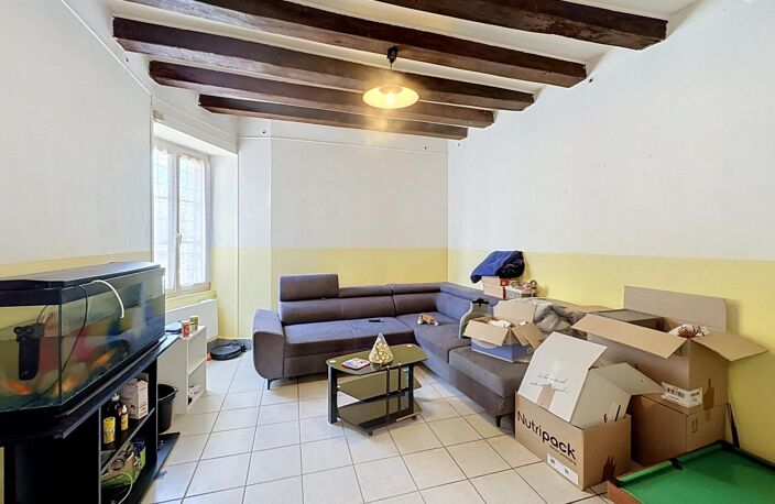 CENTRE VILLE, 4 CHAMBRES, PAS DE JARDIN — photo 3