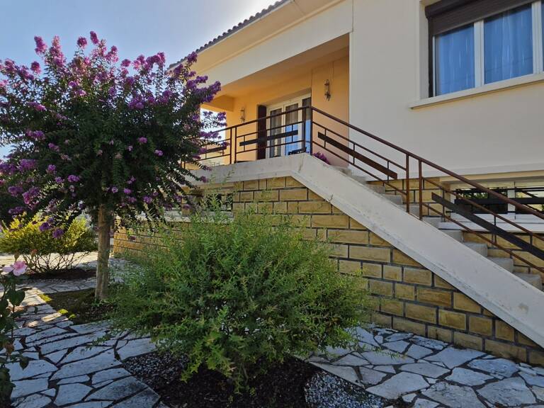 Vente Maison/villa 4 pièces — photo 1