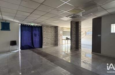 Location Surface diverse 75 m&sup2; — photo du bien