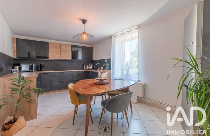 Vente Maison de village 7 pièces — photo 4