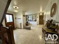 Vente Maison/villa 8 pièces — photo 2