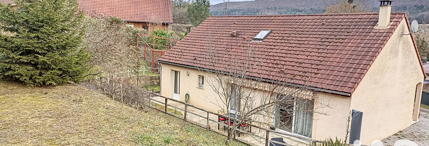 Maison 5 Pièces 111 m² à vendre à Saint-Victor-sur-Ouche (21410)