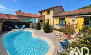 Maison 5 Pièces 127 m² à vendre à Saint-Germain-Laprade (43700)