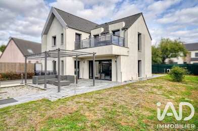 Maison 8 pièces 699000 €