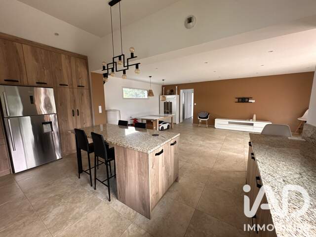 Vente Maison traditionnelle 5 pièces — photo du bien