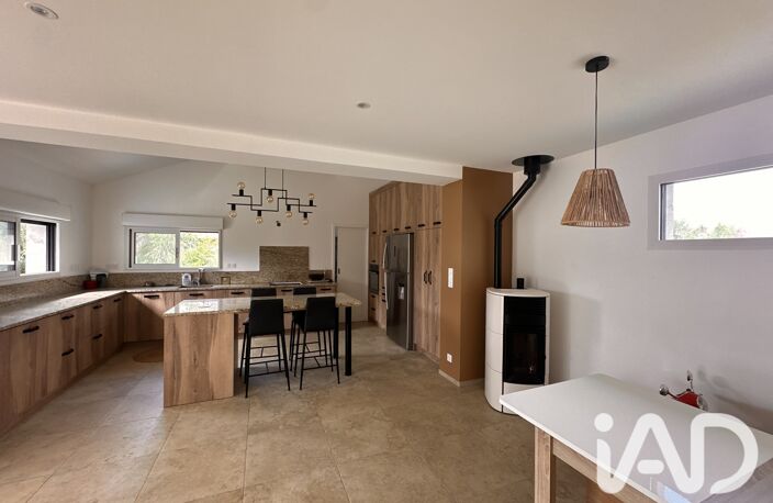 Vente Maison traditionnelle 5 pièces — photo 2