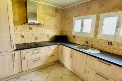 Appartement 3 pièces 126000 €