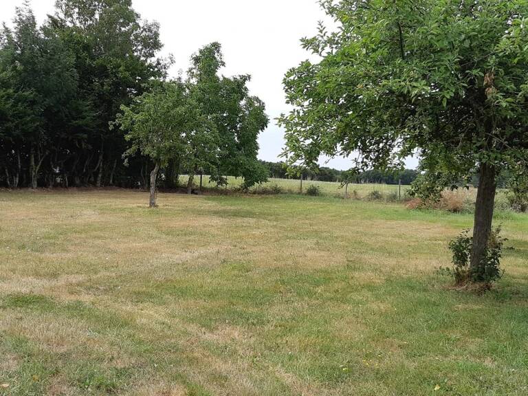 Vente Terrain à bâtir 1 973 m&sup2; — photo 1