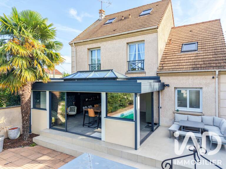 Vente Maison traditionnelle 8 pièces — photo 1