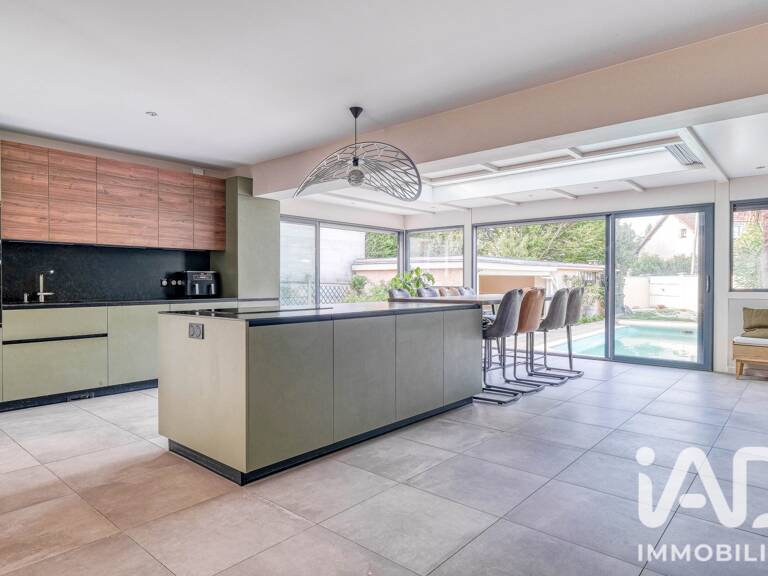 Vente Maison traditionnelle 8 pièces — photo 1