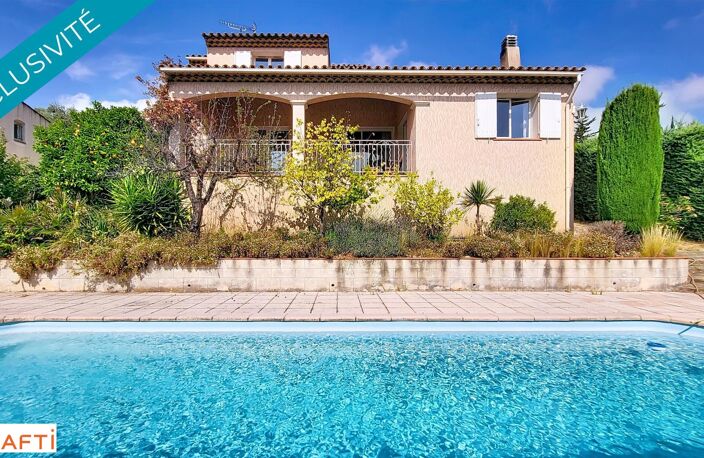 Une maison de caractère T4 avec piscine — photo 3