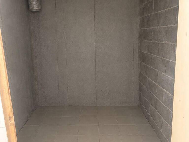 Location Parking 5 m&sup2; — photo 1