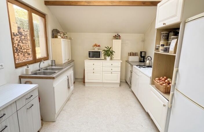 Vente Maison de ville 8 pièces — photo 2