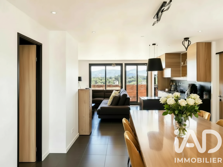 Vente Appartement 4 pièces — photo 1