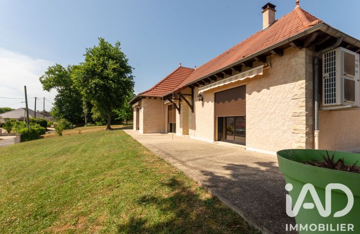 Vente Maison/villa 5 pièces — photo 2