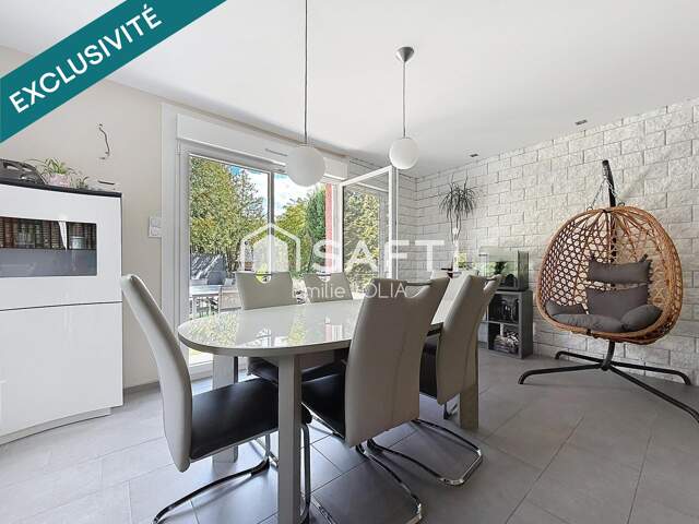 Charmante maison individuelle  Vie de plain-pied — photo du bien