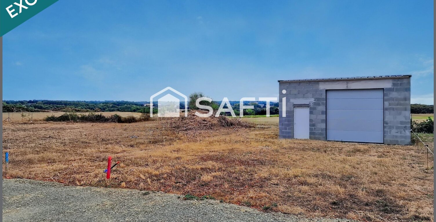 Beau terrain à bâtir avec grand garage déjà édifié — photo 1