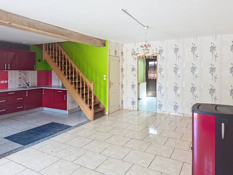 Maison de village 4 pièces avec grand terrain – Axe Laon – Marle — photo 1
