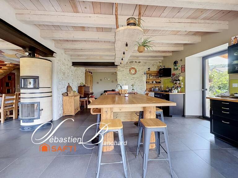 Maison de caractère avec gîte attenant  223 m²  Charix — photo 1