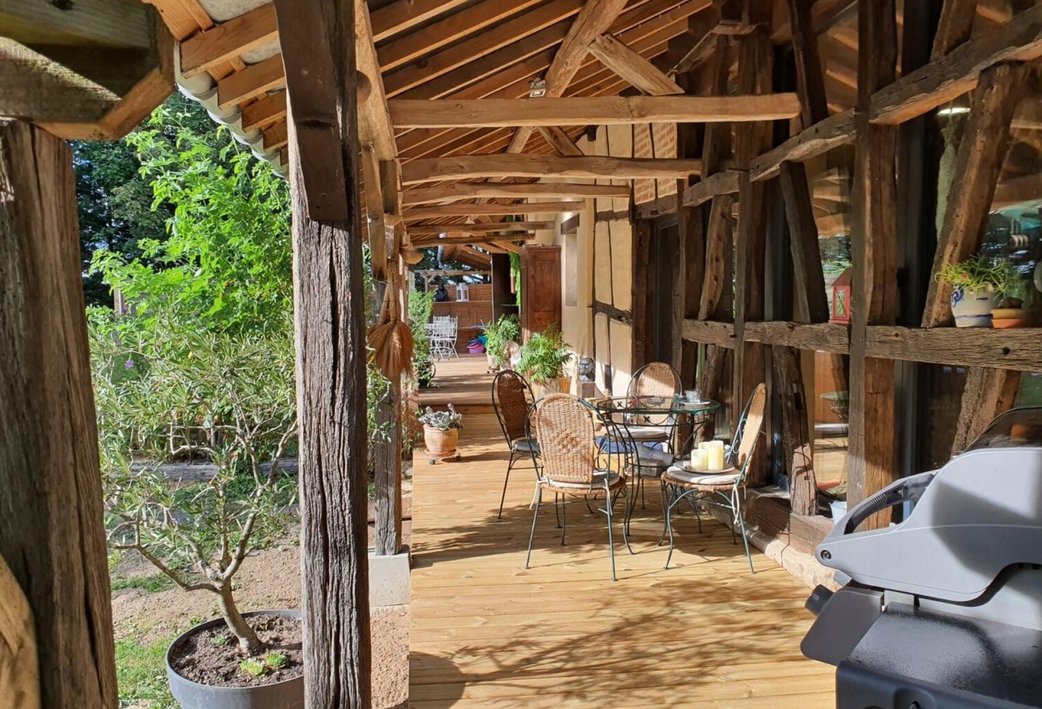 Magnifique ensemble Bressan situé dans un écrin de verdure — photo 1