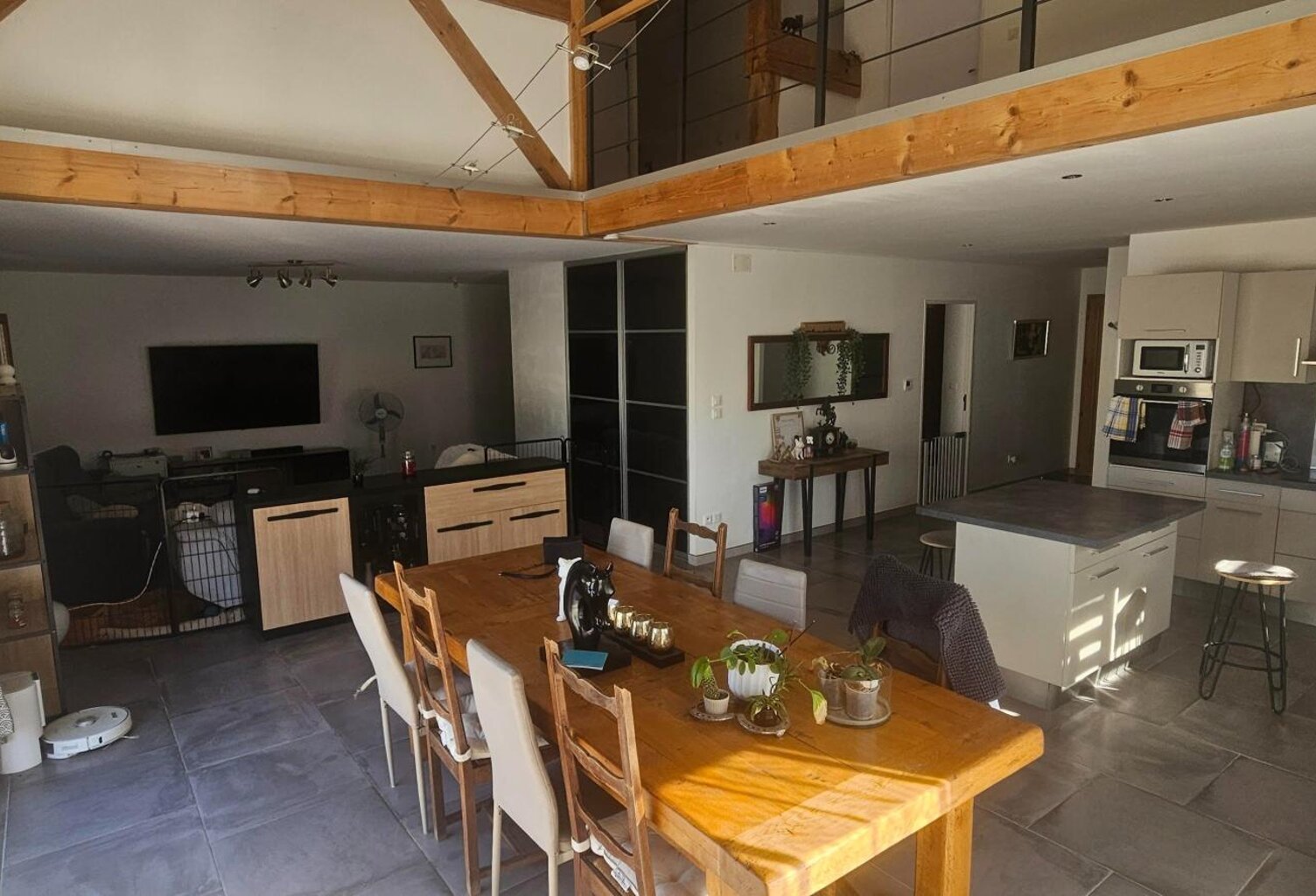 Maison familiale récente avec 4 Chambres. — photo 1