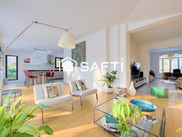Maison d'exception avec magnifique jardin arboré au sein du quartier du Parc — photo du bien