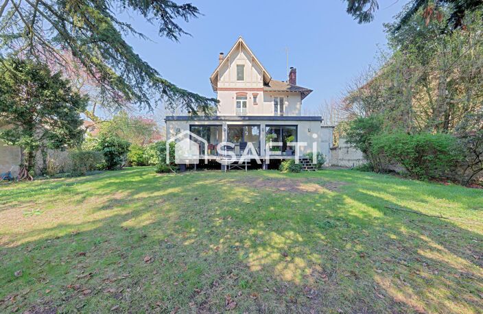Maison d'exception avec magnifique jardin arboré au sein du quartier du Parc — photo 2