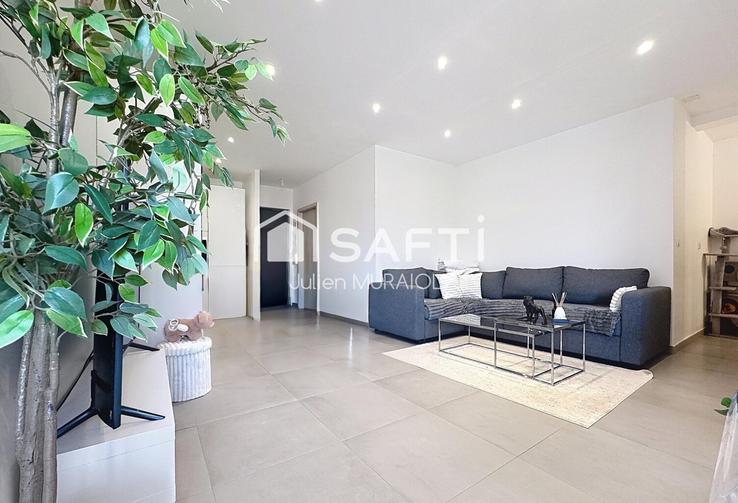3 pièces de 64 m² avec grande terrasse et stationnement — photo 1