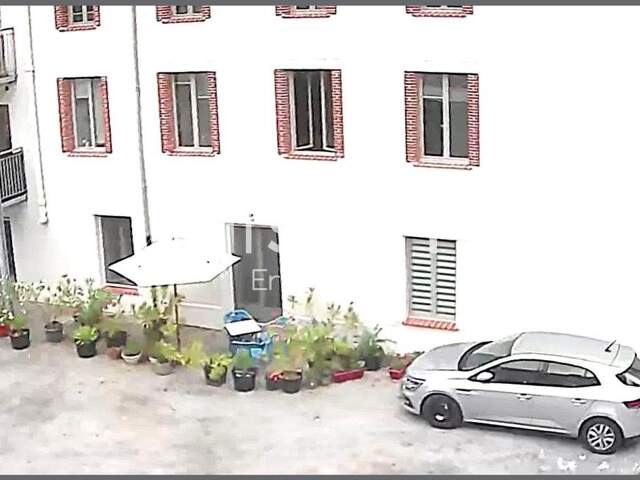 Immeuble de rapport dans résidence sécurisée — photo du bien