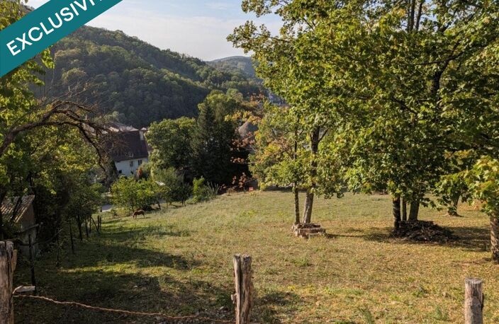 TERRAIN CONSTRUCTIBLE DE 2788 m²  CENTRE-VILLE DE SALINS-LES-BAINS  VUE DÉGAGÉE — photo 2