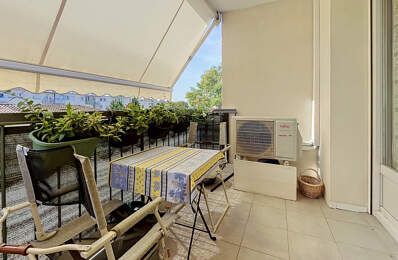 F3 de 67 m2 evolutif en F4 avec balcon, parking et cave — photo du bien