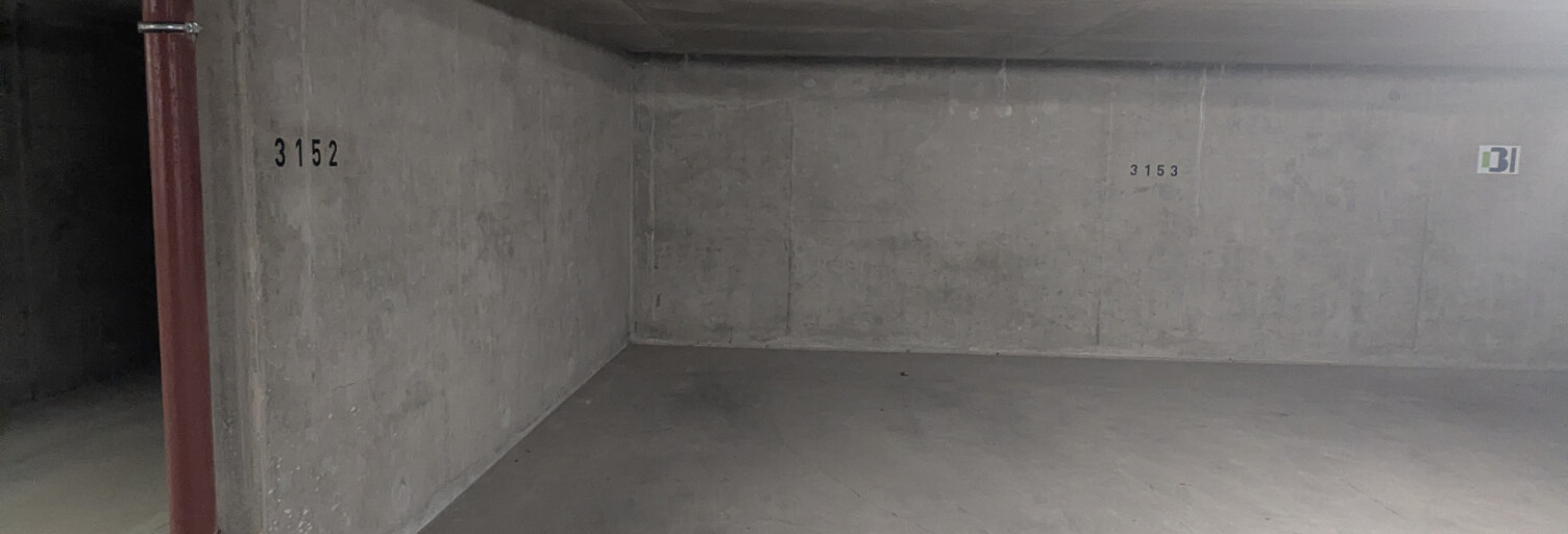 Garage   m² à louer à Clermont-Ferrand (63000)