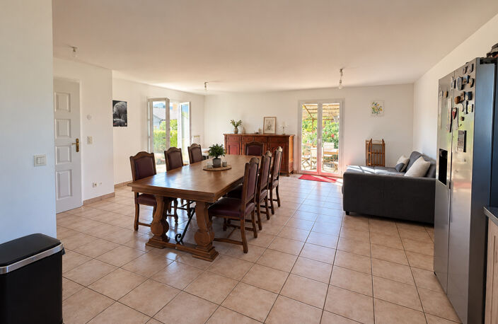 Maison d'habitation sur sous sol complet et terrain de 1100m — photo 4