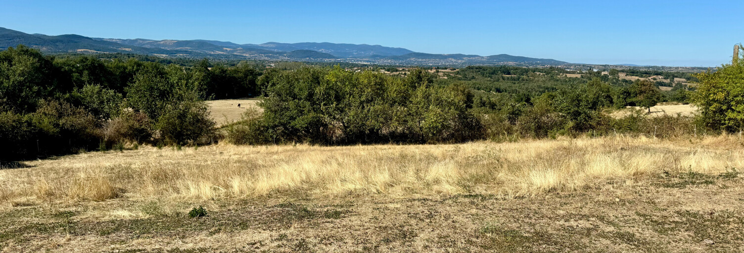 Terrain  2310 m² à vendre à Saint-Jeure-d'Ay (07290)