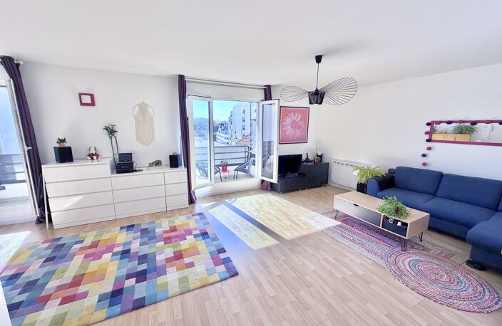 Appartement 3 pièces avec deux balcons cave et parking — photo 2