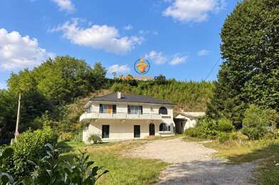 Maison 17 pièces 395000 €