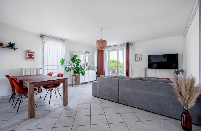 EXCLUSIVITÉ   MEYZIEU   T3 76 M2 AVEC TERRASSE — photo 5