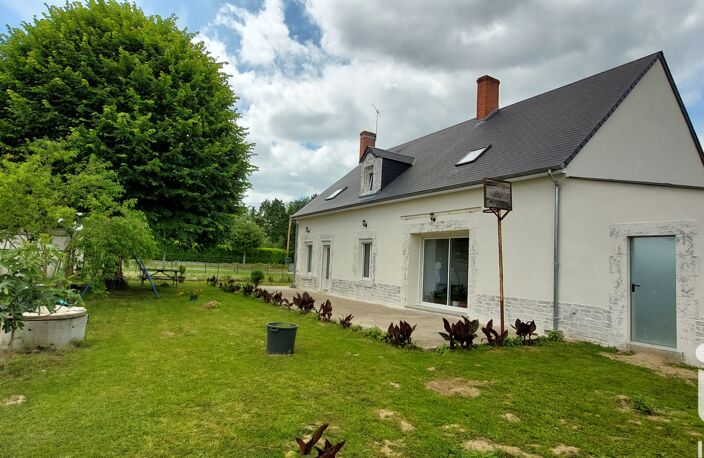 Vente Maison/villa 8 pièces — photo 2