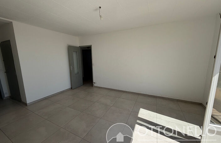Appartement Fréjus 3 pièces 55,20 m2 avec balcon et cave — photo 3
